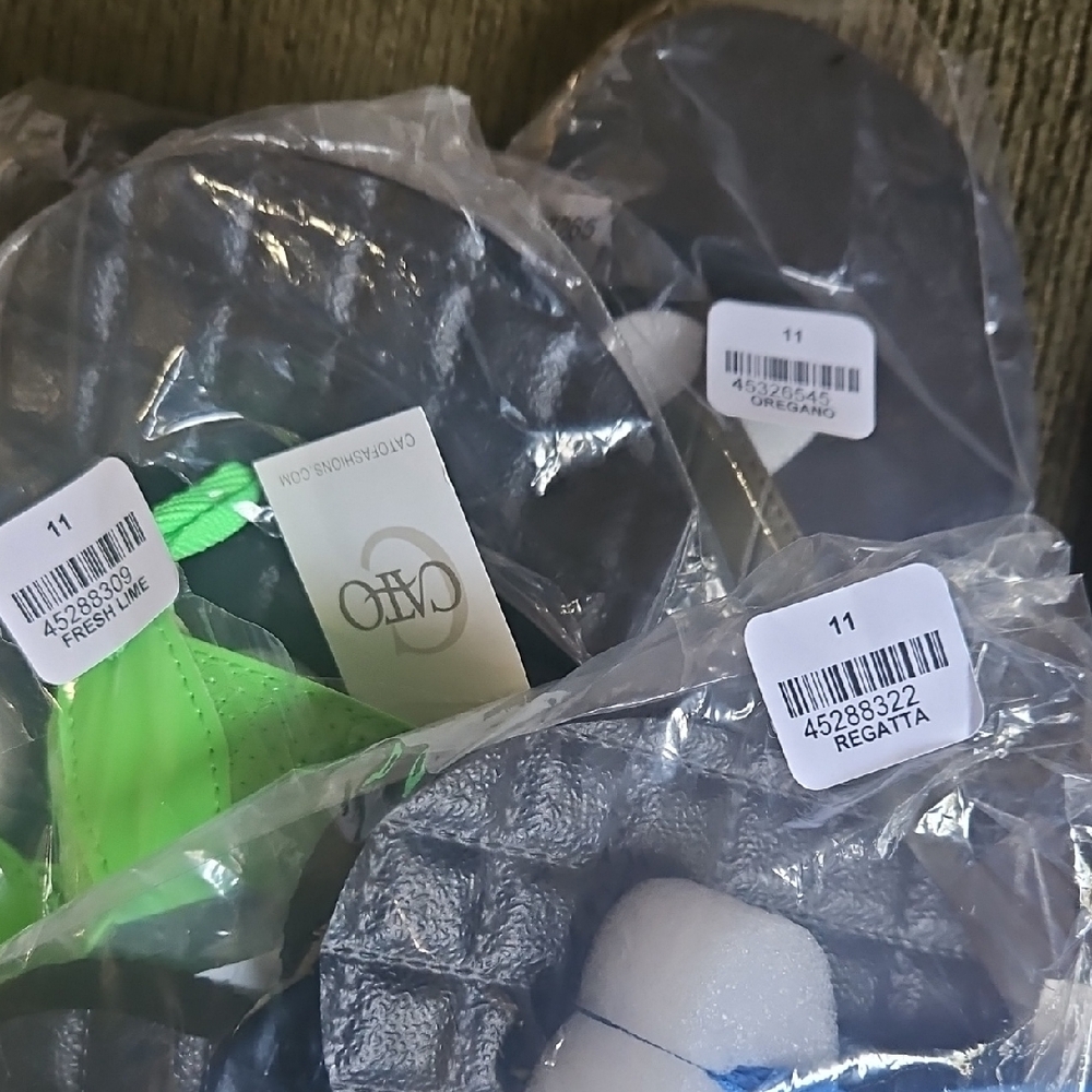 Colorful Flip Flops Set (Total=7) - Picture 4 of 6
